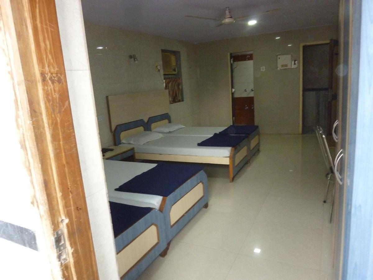 Hotel Stars Mumbai Bilik gambar