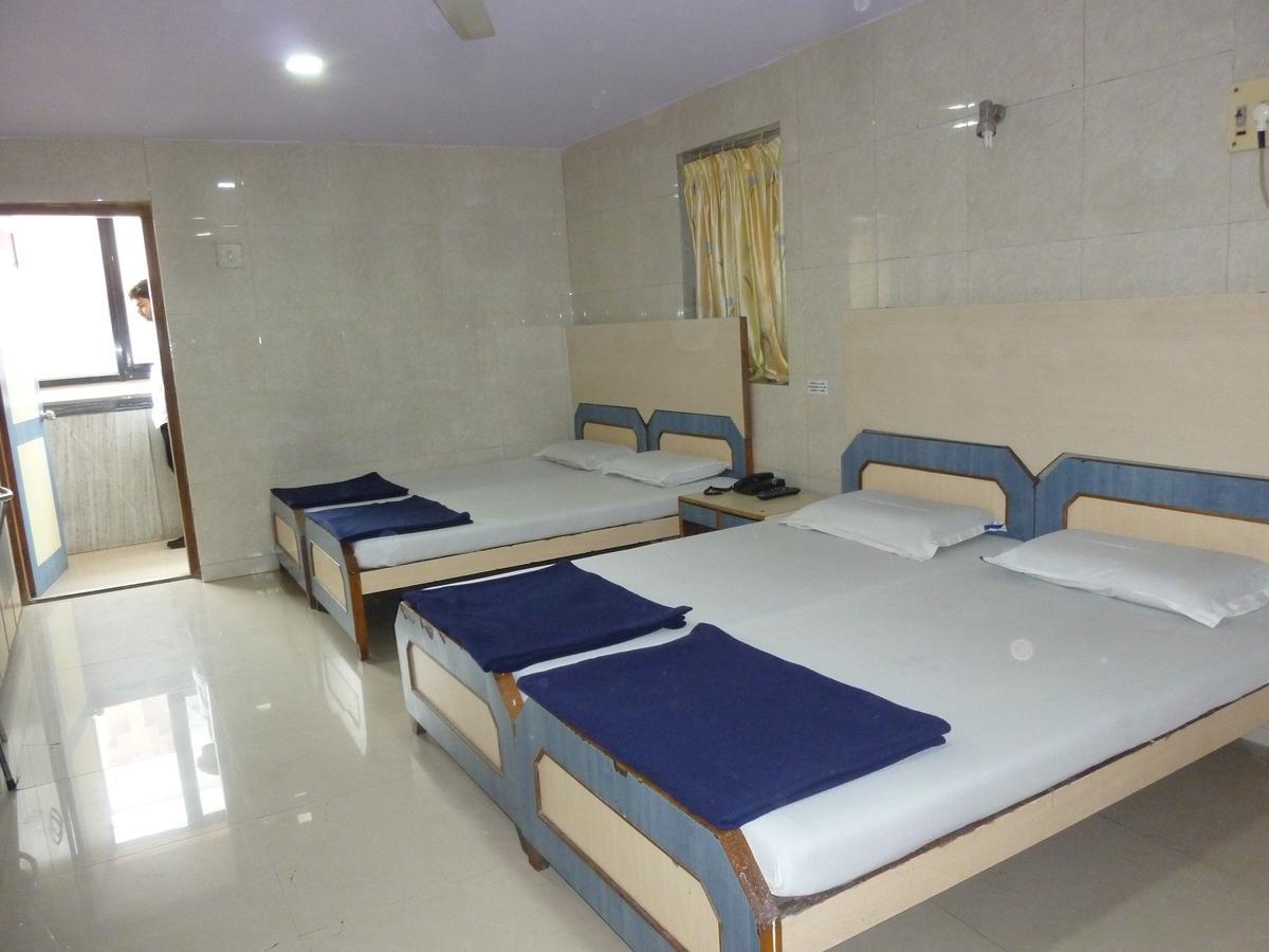 Hotel Stars Mumbai Bilik gambar