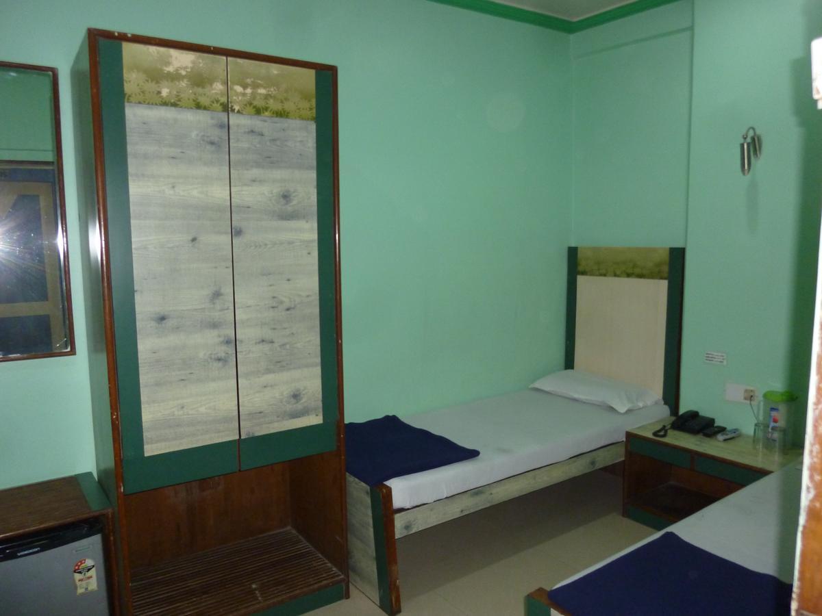 Hotel Stars Mumbai Bilik gambar