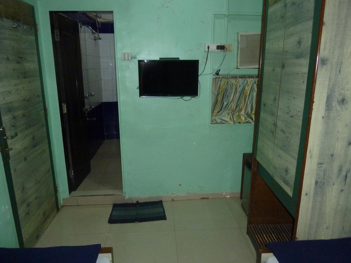 Hotel Stars Mumbai Bilik gambar